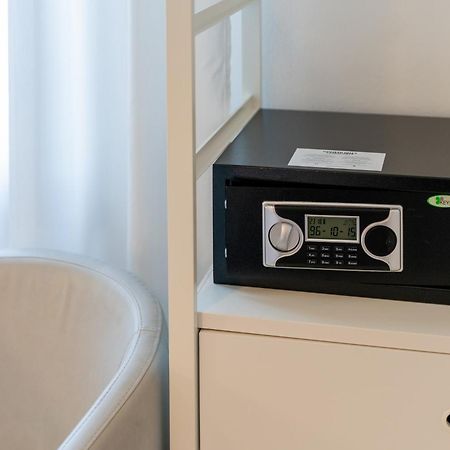 Hotel Regina カオルレ エクステリア 写真
